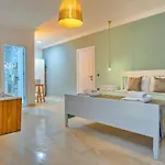 Goekseki 2 Bedroom Seaview With Private Pool Hot Tub *
