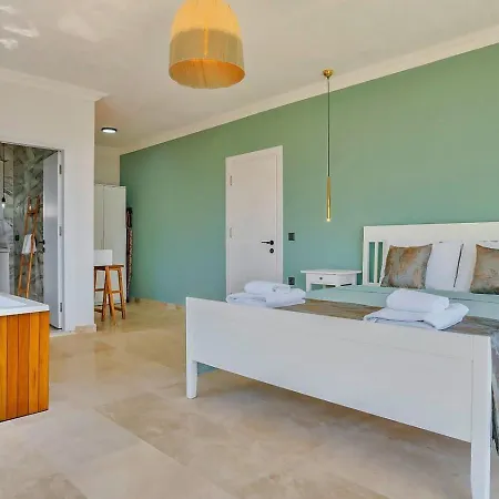Villa Goekseki 2 Bedroom Seaview With Private Pool Hot Tub Kaş