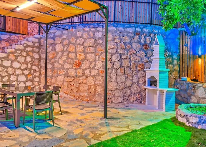 Villa Goekseki 2 Bedroom Seaview With Private Pool Hot Tub