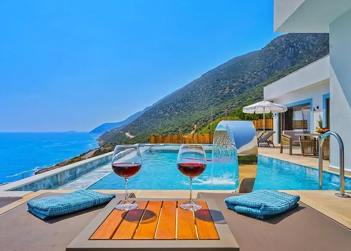 Goekseki 2 Bedroom Seaview With Private Pool Hot Tub Villa *