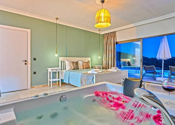 Villa Goekseki 2 Bedroom Seaview With Private Pool Hot Tub