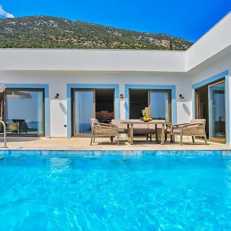 Goekseki 2 Bedroom Seaview With Private Pool Hot Tub Villa Kaş