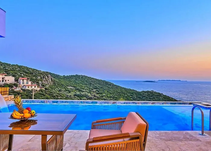 Goekseki 2 Bedroom Seaview With Private Pool Hot Tub Villa *